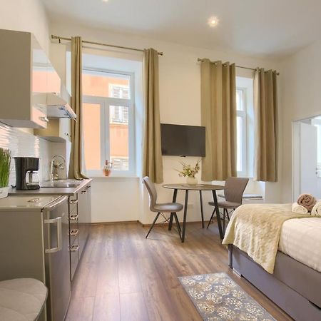 Pasko Properties Rental Pula Exteriér fotografie