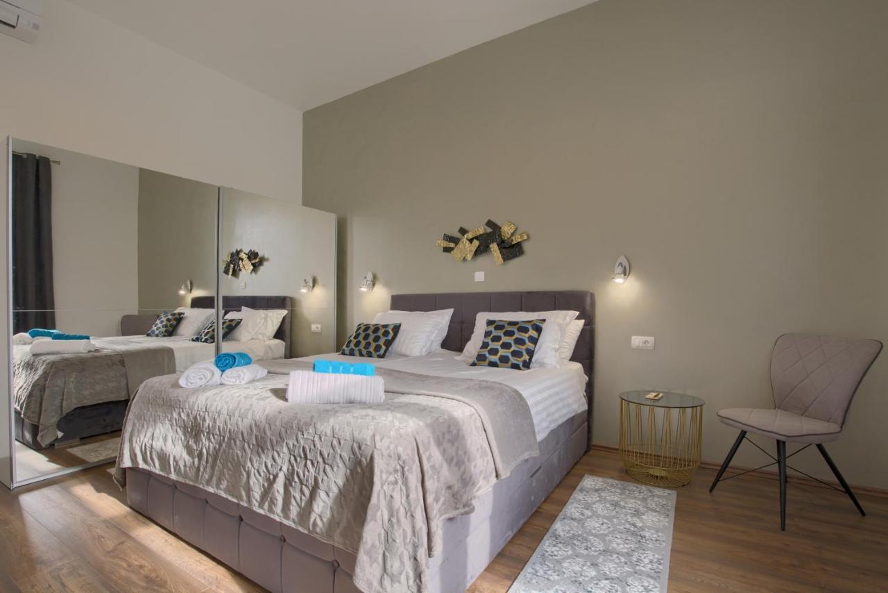 Pasko Properties Rental Pula Exteriér fotografie