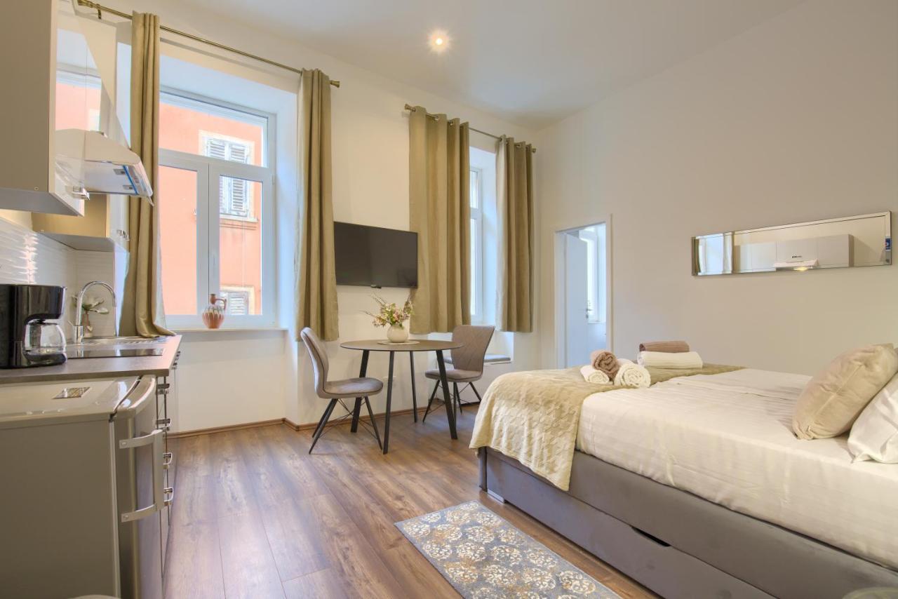 Pasko Properties Rental Pula Exteriér fotografie