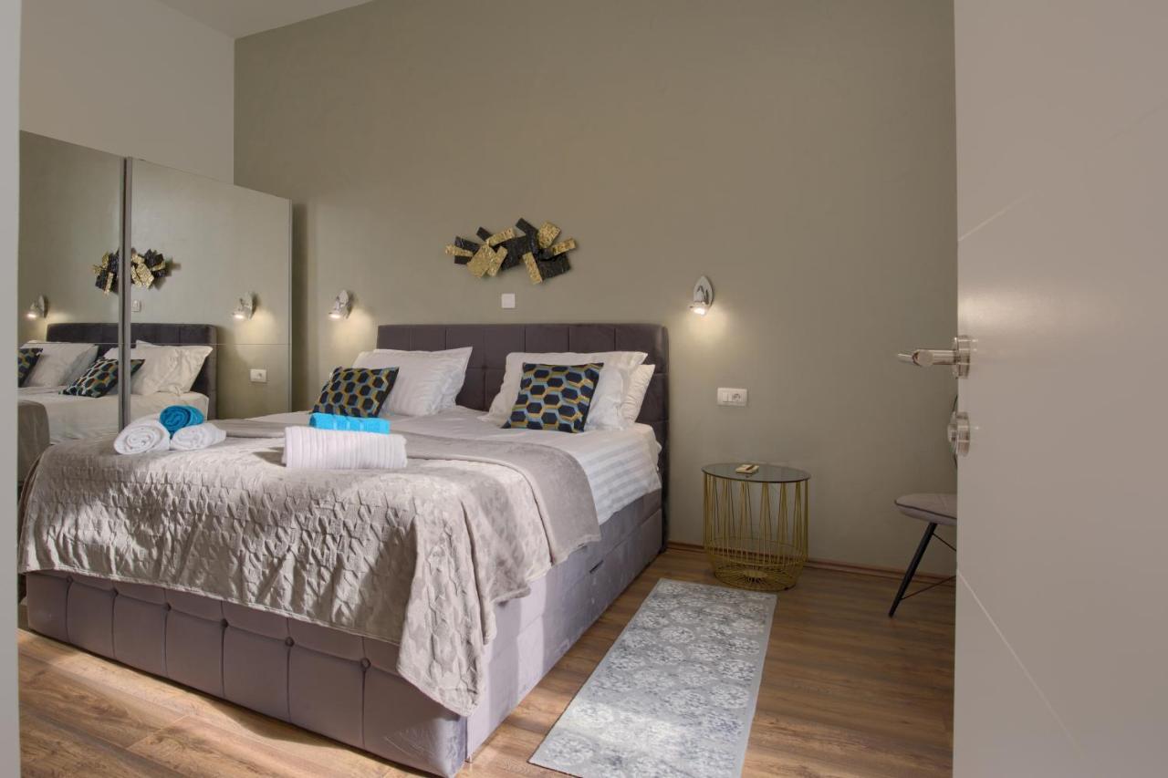 Pasko Properties Rental Pula Exteriér fotografie